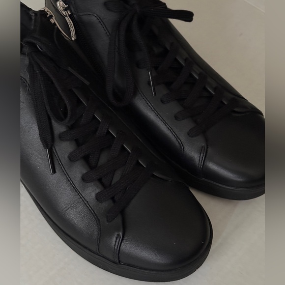 Fitflop Black Leather Rally Sneakers High Top Lace Up Side Zipper Women's Sz 10 - Picture 4 of 11